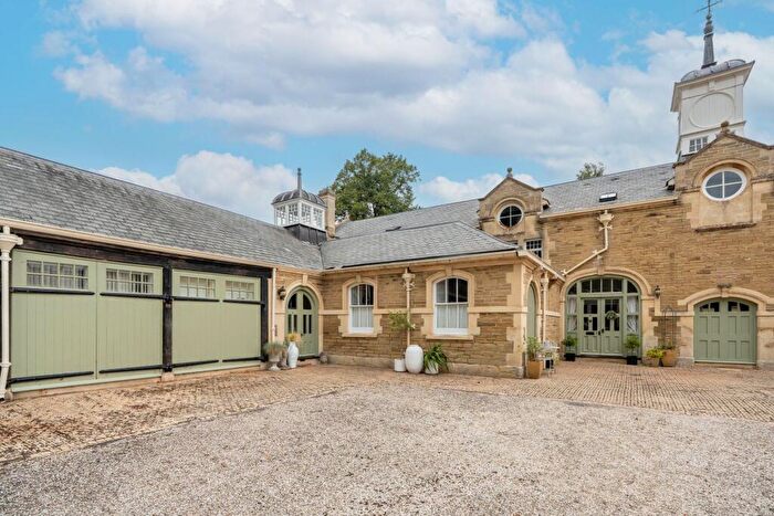 1 Bedroom House For Sale In Chesterton, Bicester, OX26