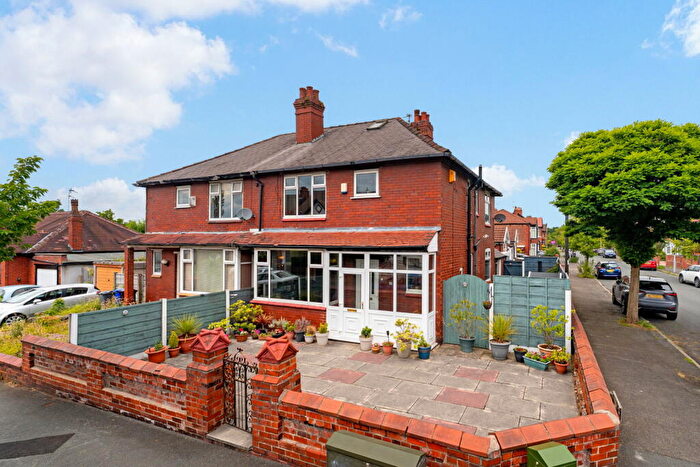 3 Bedroom Semi-Detached House For Sale In Connaught Avenue, Burnage, M19