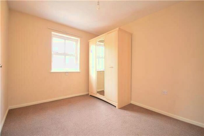 4 Bedroom House To Rent In Lancelot Road, Bristol, BS16
