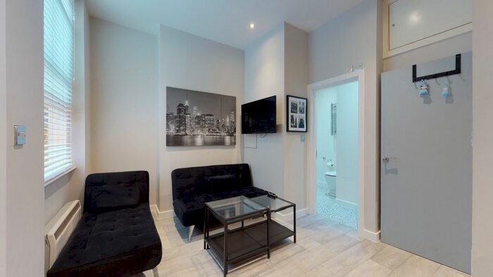 1 Bedroom Flat To Rent In Drayton Gardens, London, SW10