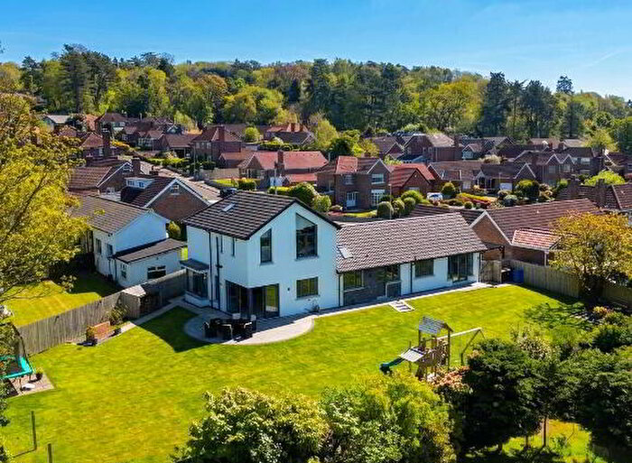 4 Bedroom Detached Bungalows For Sale In Glenmillan Drive, Belfast, BT4