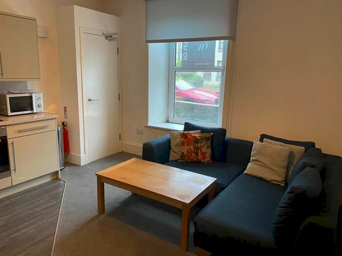 2 Bedroom Flat To Rent In Jute Street, City Centre, Aberdeen, AB24
