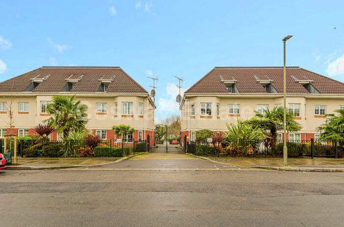 2 Bedroom Apartment To Rent In Gibbs Green, Edgware, HA8