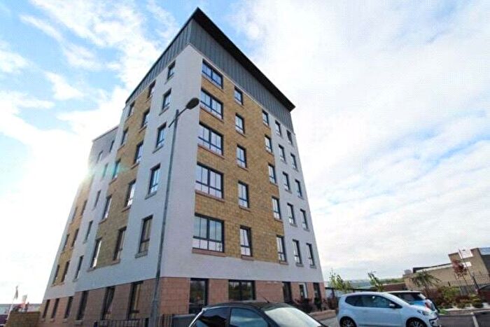2 Bedroom Flat To Rent In Inchgarvie Loan, Glasgow, G5