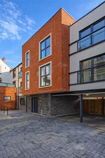 4 Bedroom Town House For Sale In Hamiliton Villas, Cathedral Road, Pontcanna, Cardiff, CF11