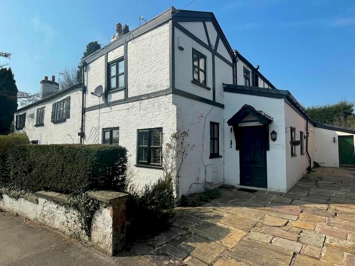 2 Bedroom Semi-Detached House To Rent In Mile End Lane, Mile End, Stockport, SK2