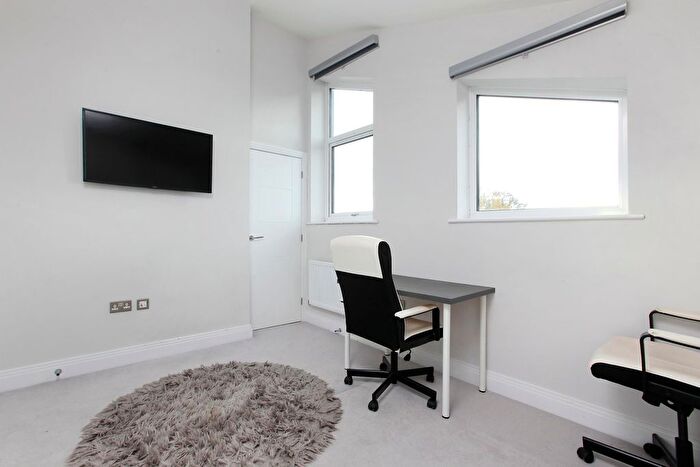 4 Bedroom Terraced House To Rent In Faren Terrace, Eveline Road, CR4