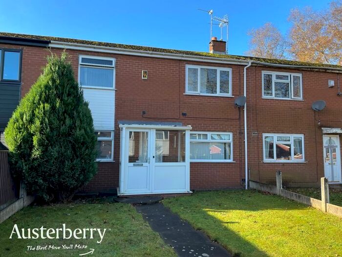 3 Bedroom Town House To Rent In Kingsdale Close, Meir, Stoke-On-Trent, Staffordshire, ST3