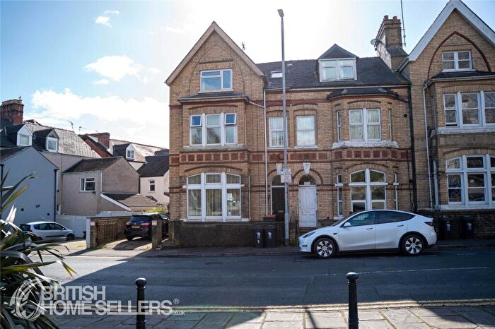 5 Bedroom Terraced House For Sale In Faulkner Road, Newport, NP20