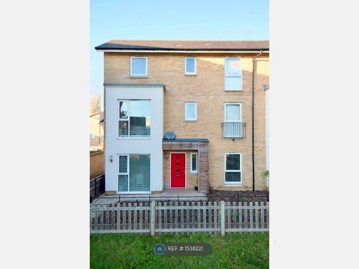 4 Bedroom End Of Terrace House To Rent In Tanyard Place, Harlow, CM20