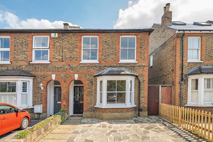 3 Bedroom Terraced House For Sale In East Road, Kingston Upon Thames, Surrey, KT2