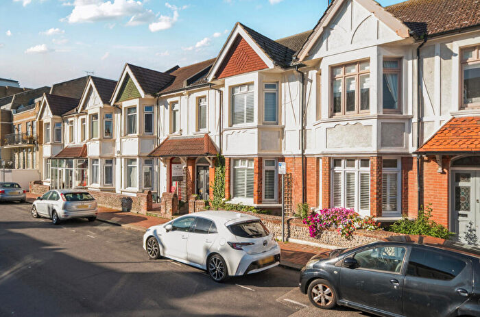 3 Bedroom Terraced House For Sale In York Road, Worthing, West Sussex, BN11