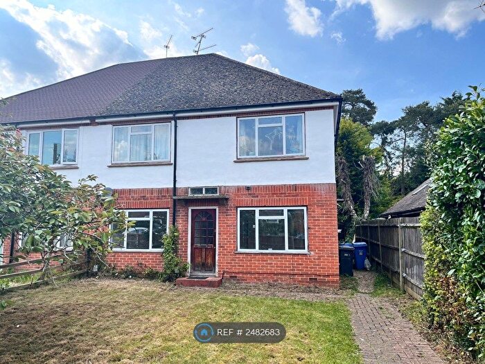 2 Bedroom Maisonette To Rent In Kenilworth Road, Fleet, GU51