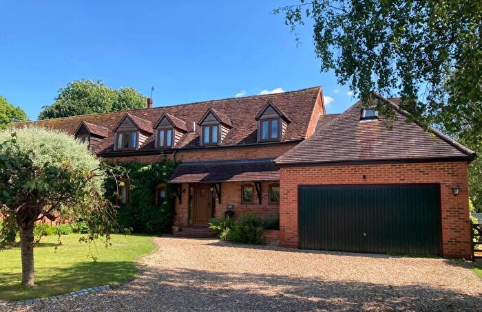 5 Bedroom Barn Conversion For Sale In Henley Road, Great Alne, B49