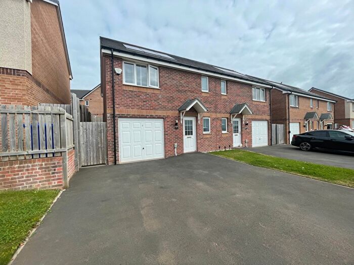 3 Bedroom Property To Rent In Windmill Road, Prestwick, KA9