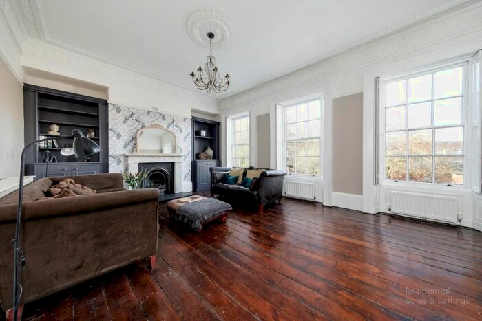 2 Bedroom Flat For Sale In St Thomas Terrace, Newcastle Upon Tyne, NE1