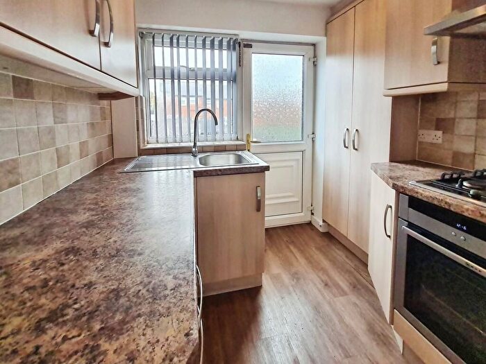 2 Bedroom Flat To Rent In Lindal Rd, London, SE4