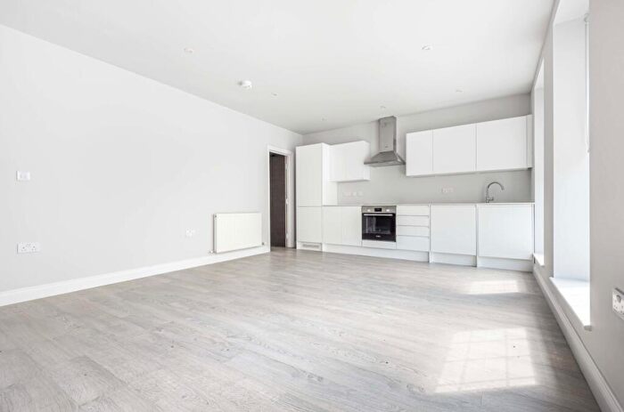 1 Bedroom Flat To Rent In Hill Road Sutton, SM1