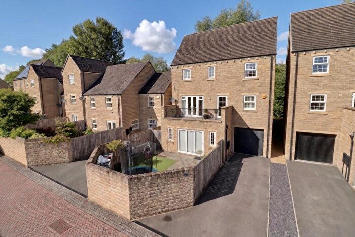 4 Bedroom Detached House For Sale In Riverside Walk, Otley, LS21