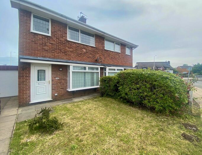 3 Bedroom Semi-Detached House To Rent In Haig Avenue, Southport, Merseyside., PR8