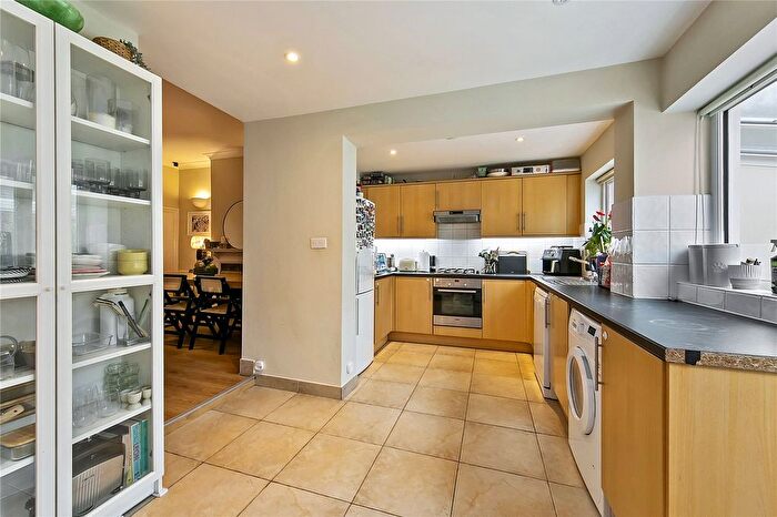 2 Bedroom Semi-detached House For Sale In St. Marys Grove, Richmond, TW9
