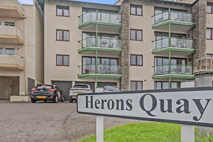 2 Bedroom Flat For Sale In Herons Quay, Sandside, LA7