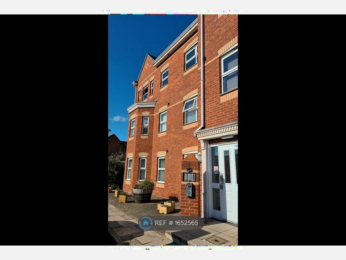 2 Bedroom Flat To Rent In Lowther Drive, Darlington, DL1