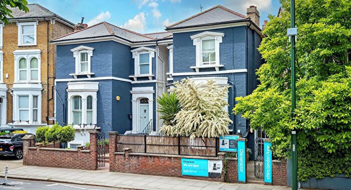 6 Bedroom Flat For Sale In Kew Road, Richmond, Greater London, TW9