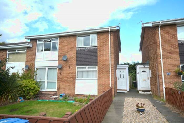 2 Bedroom Apartment To Rent In Chatton Close Chester Le Street, DH2