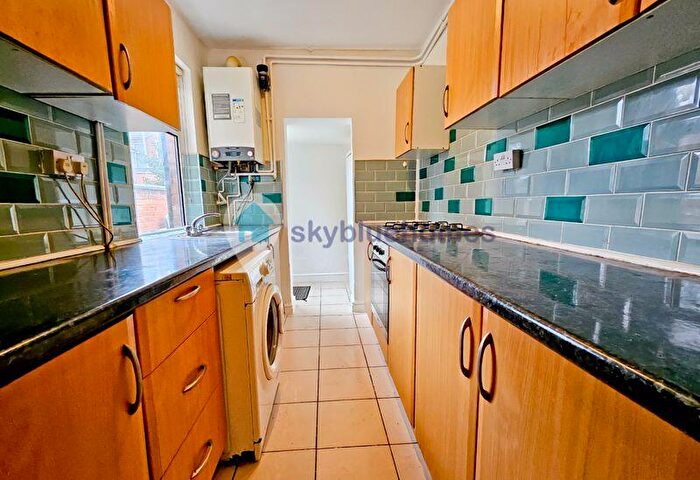 2 Bedroom Terraced House To Rent In Hamilton Street, Leicester, LE2