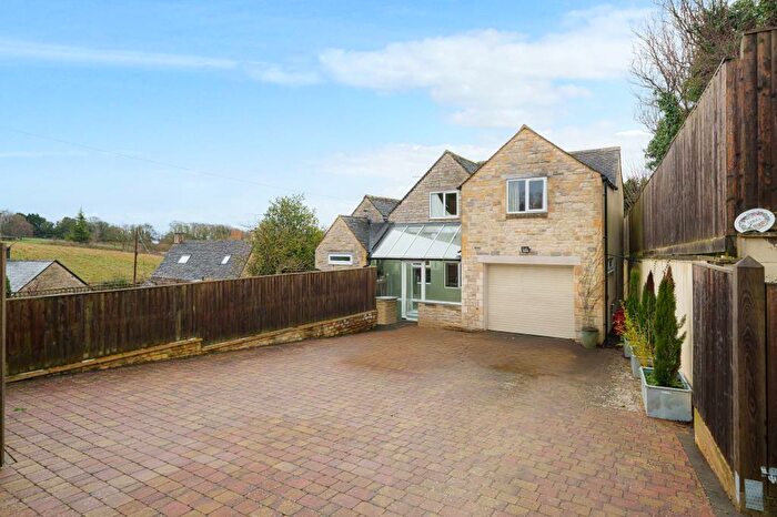 4 Bedroom Detached House For Sale In Shilton, Oxfordshire, OX18
