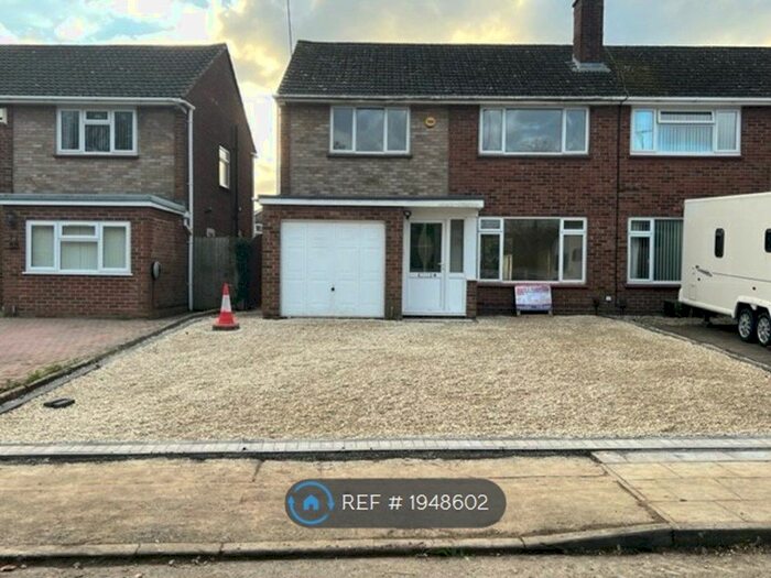 4 Bedroom Semi-Detached House To Rent In Miserden Road, Cheltenham, GL51