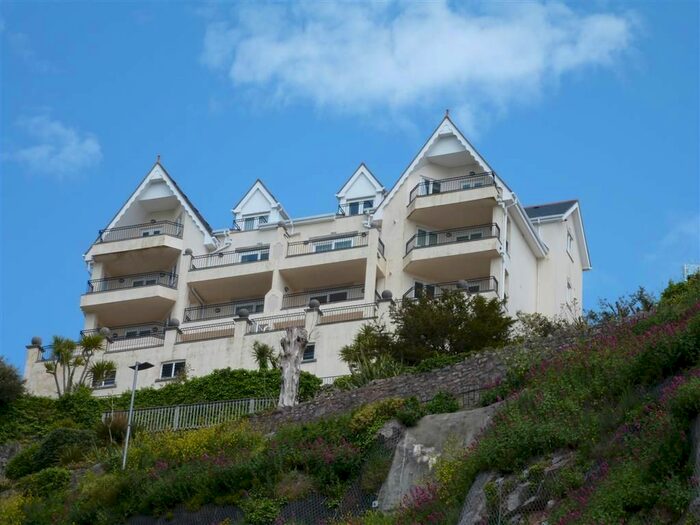 3 Bedroom Flat To Rent In Warren Road, Torquay, TQ2