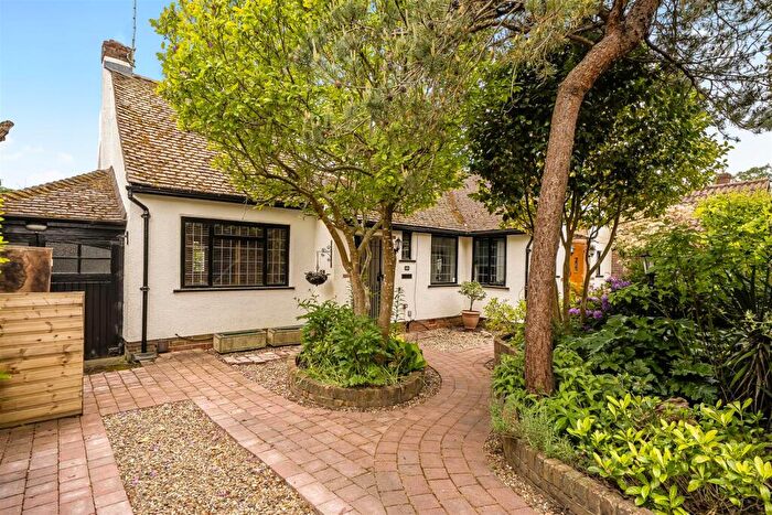 3 Bedroom Detached Bungalow To Rent In Burgh Heath, KT20