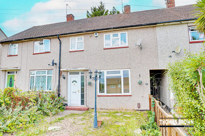 3 Bedroom Terraced House For Sale In Whippendell Way, Orpington, BR5