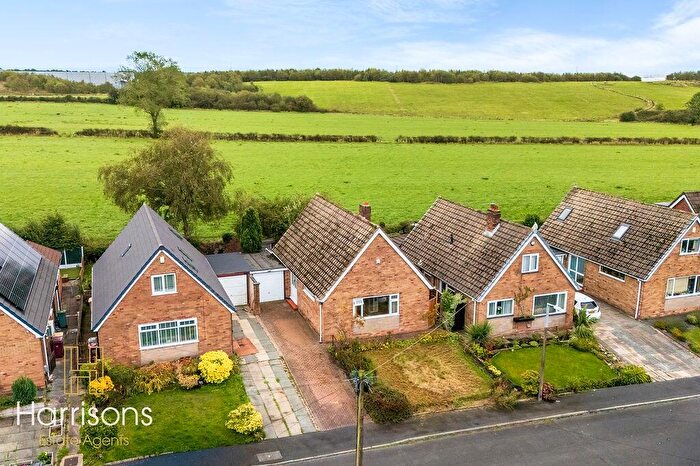 3 Bedroom Detached Bungalow For Sale In Fairlyn Drive, Bolton, Lancashire, BL5