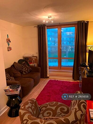 1 Bedroom Flat To Rent In The Crescent, Bristol, BS1