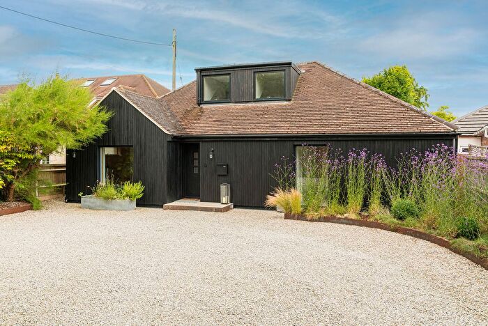 4 Bedroom Detached House For Sale In Bessels Way, Blewbury, OX11