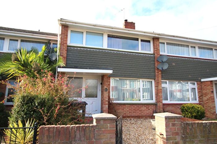3 Bedroom Terraced House To Rent In Lower Drayton Lane, Drayton, Portsmouth, Hampshire, PO6
