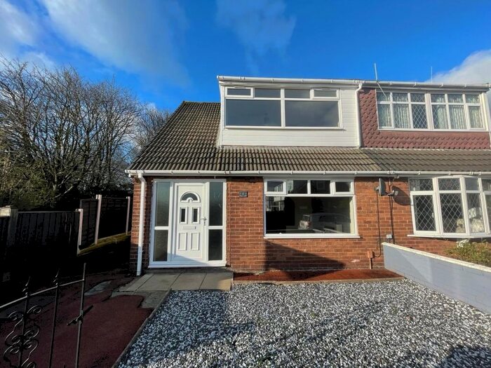 2 Bedroom Bungalow To Rent In Elliot Drive, Hindley, Wigan, WN2