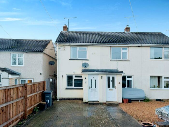 3 Bedroom Semi-Detached House To Rent In Station Road, Malmesbury, Wiltshire, SN16
