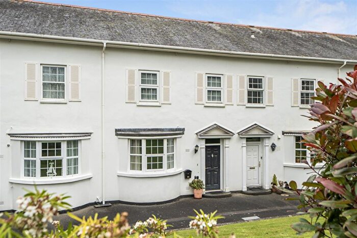 2 Bedroom Terraced House For Sale In Trevethan Road, Falmouth, TR11