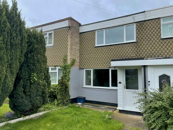 2 Bedroom Terraced House To Rent In Lincoln Chase, Southend-On-Sea, SS2