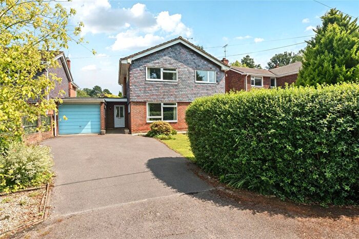 4 Bedroom Country House For Sale In School Road, West Wellow, Romsey, Hampshire, SO51