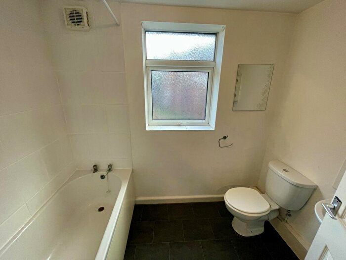 1 Bedroom Flat To Rent In Market Road, Doncaster, DN1