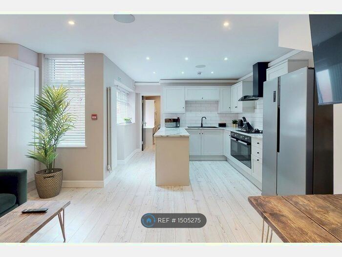 6 Bedroom Terraced House To Rent In Leopold Road, Kensington, Liverpool, L7