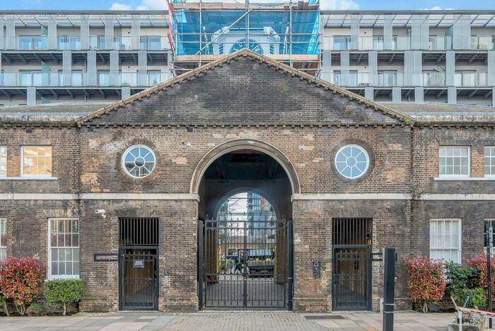 2 Bedroom Flat To Rent In West Carriage House, Woolwich Riverside, London, SE18