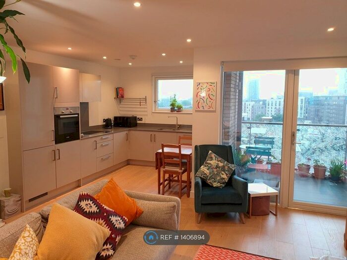 1 Bedroom Flat To Rent In Liberty Bridge Road, Stratford, E15