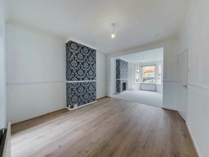 3 Bedroom House To Rent In Horsa Road, Erith, DA8