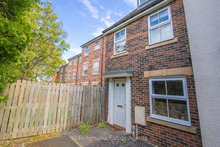 3 Bedroom Town House For Sale In Barrington Close, Durham City, Durham, DH1